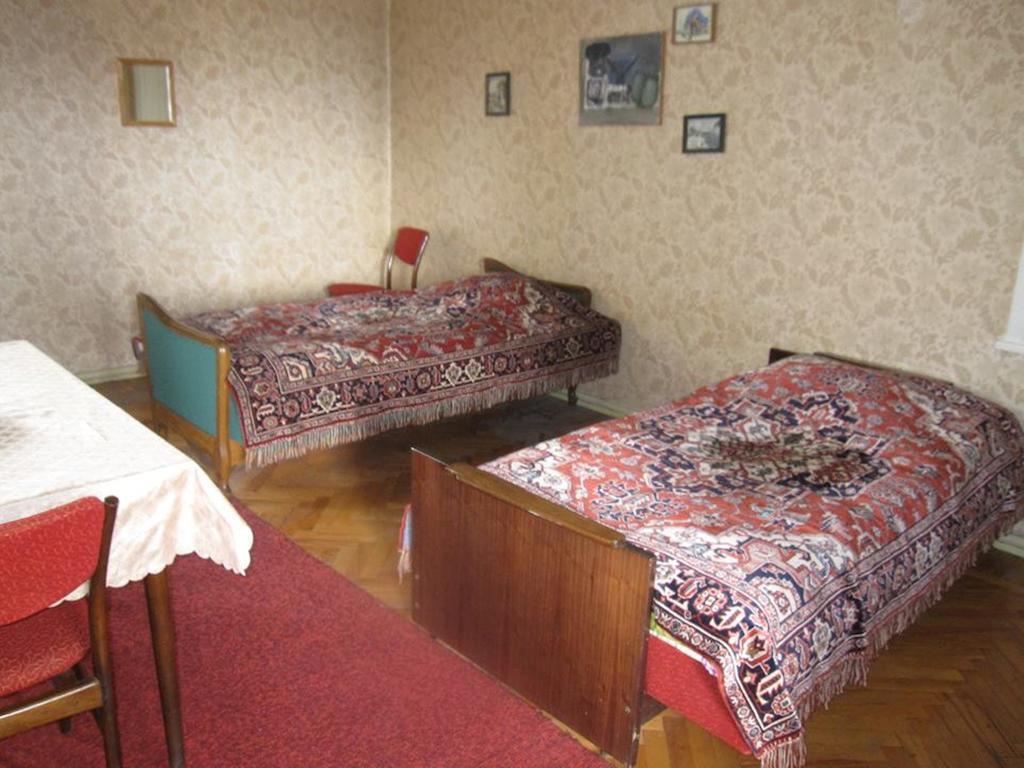 Tlt Guest House Telavi Habitación foto