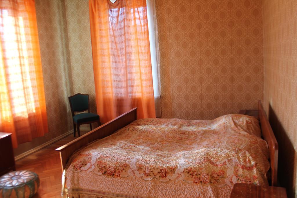 Tlt Guest House Telavi Exterior foto